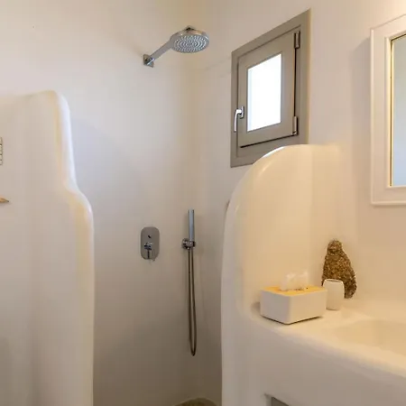 Lagoon Mykonos